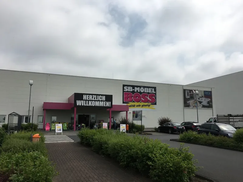 SB Möbel Boss