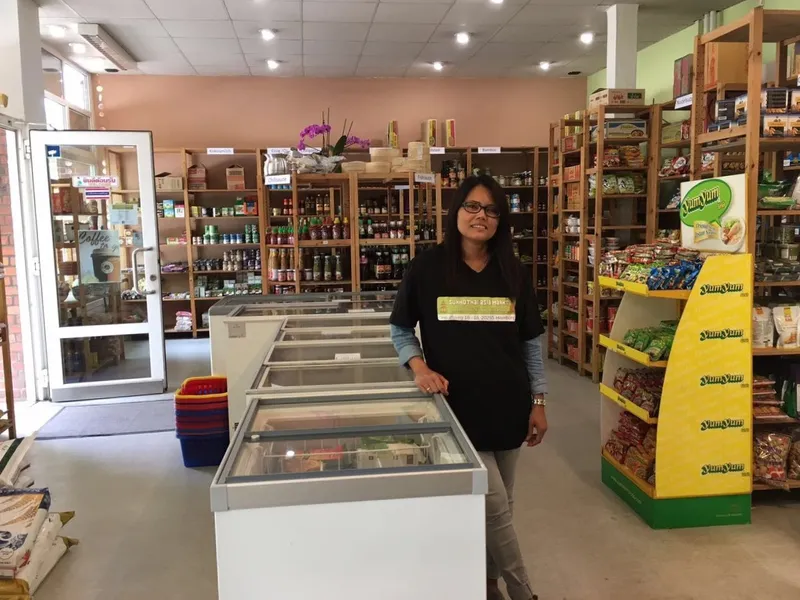 Sukhothai Asia Markt GmbH - Asiatische Lebensmittel & Geschenkartikel