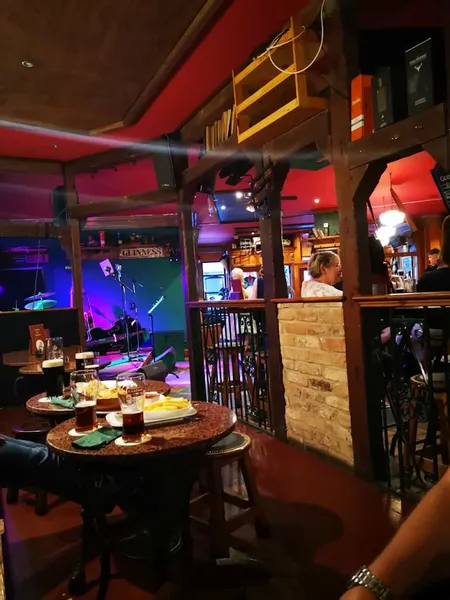 Irish Pub karaoke