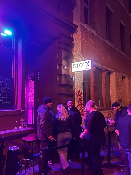 STOXX Bar