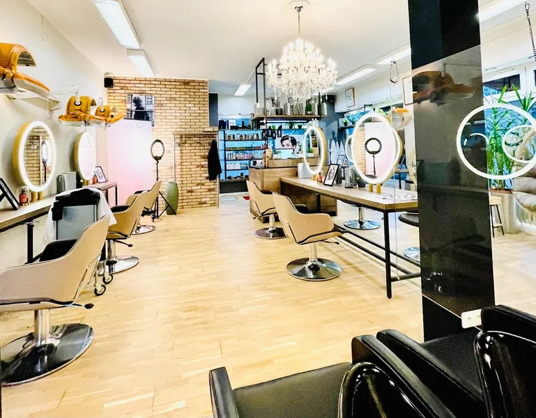 Visible Shades - Hairdesign by Dausend