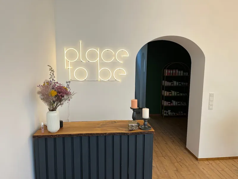 Salon place to be
