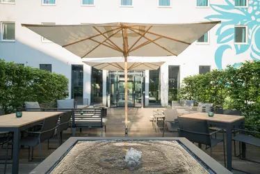 Liste 11 hotels mit parkplatz in Fuhlsbüttel Hamburg