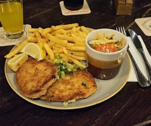 schnitzel in Lörick Düsseldorf