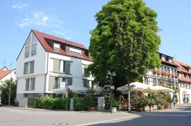 Liste 5 hotels mit frühstück in Hedelfingen Stuttgart
