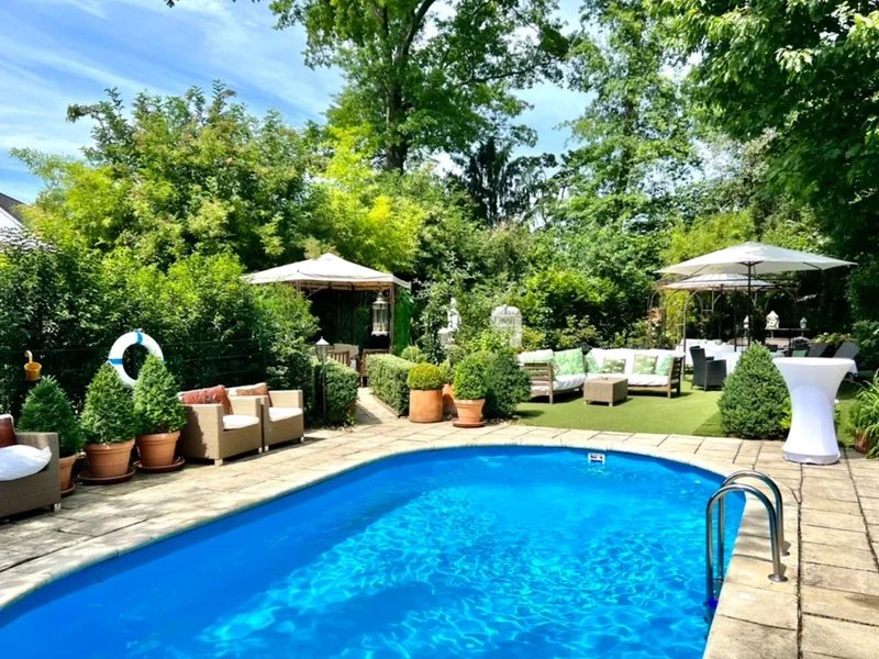 Hotel Ashley's Garden