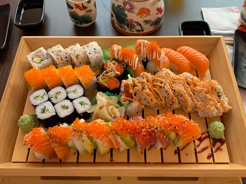 Ichiraku Sushi & Grill