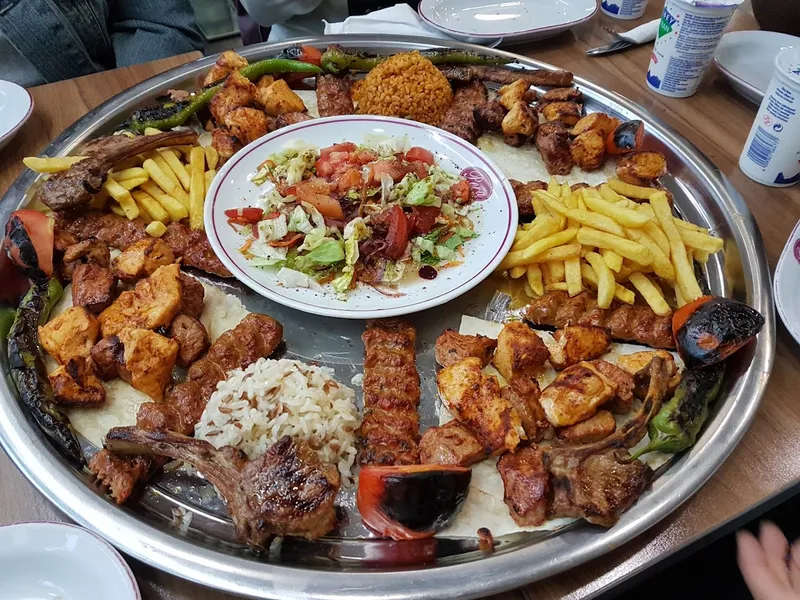 Pera Restaurant GmbH