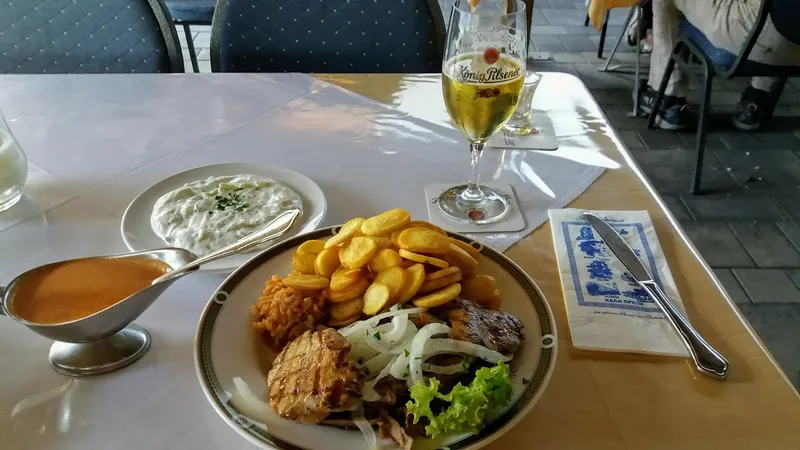 Restaurant Plaka