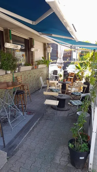 Gaststätte Dannis Treff mit Kegelbahn und Biergarten - Gelsenkirchen