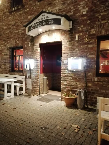 Salvatore Pratos' Trattoria & Osteria