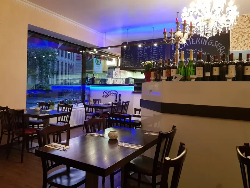 Divino Pizzeria Enoteca Catering