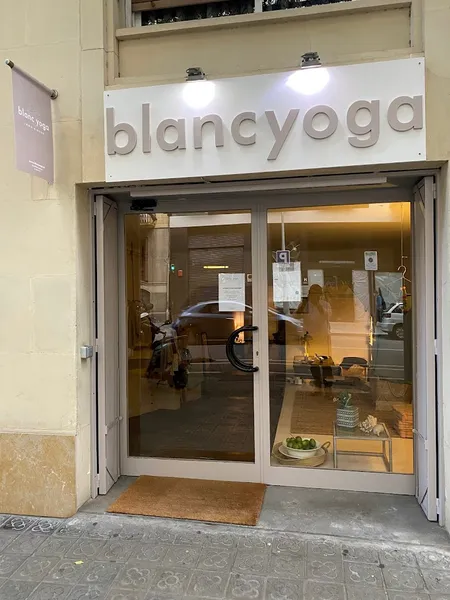 blanc yoga