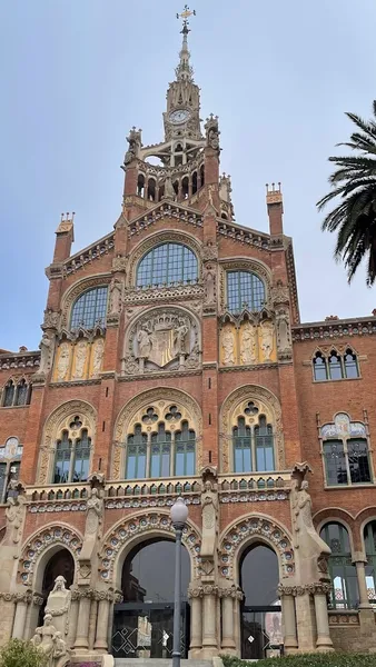 Pileta del Paseo Gaudí