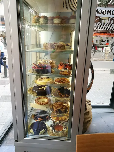 Aveda Pastelería