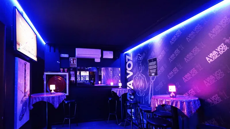 A Viva Voz Music Box - Muntaner