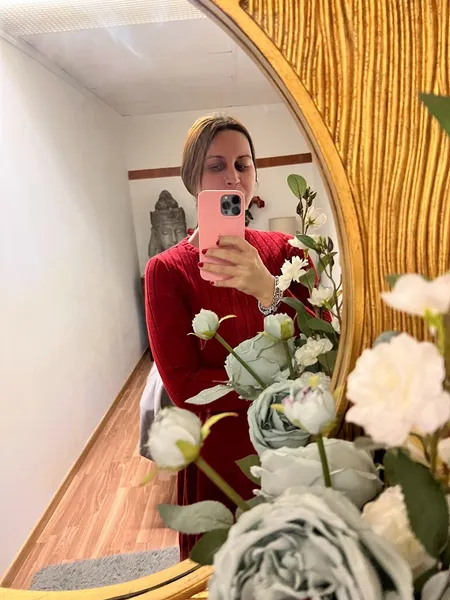 Sleimy, centro de masajes en Barcelona, tratamientos faciales y corporales con cosmética ecológica