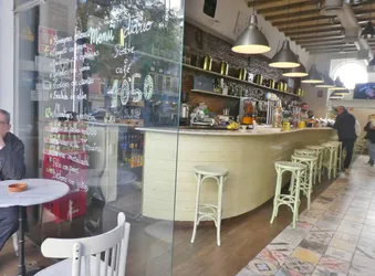 Los mejores 9 cafeterías de Sants Barcelona