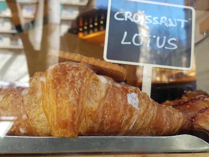 La Cantonada Forn & Pastisseria