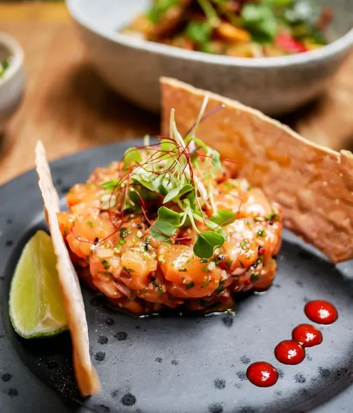 THAI BISTRO 10