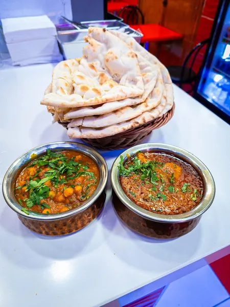 Sants Tandoori