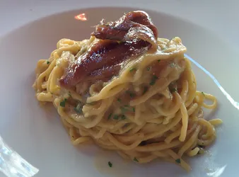 Los 5 macarrones de El poble-sec Barcelona