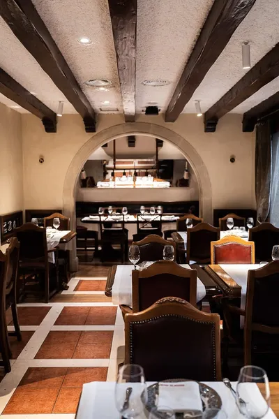 ASADOR DE ARANDA Pau Claris | Asador en el centro de Barcelona