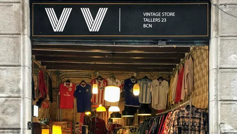 VV Vintage Store