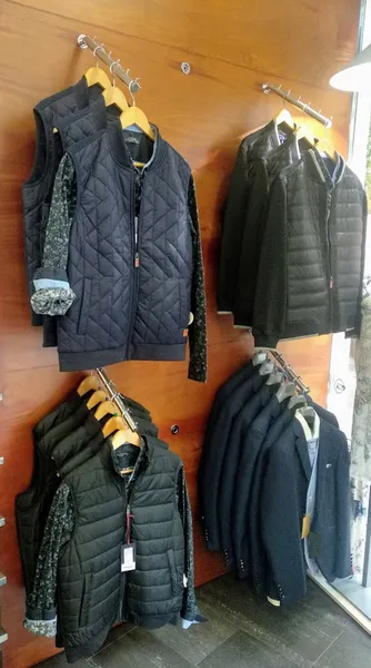 Viceversa Trajes
