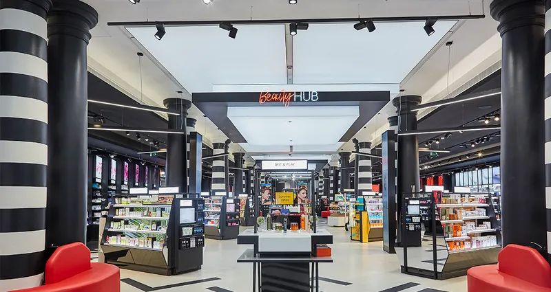SEPHORA FLAGSHIP TRIANGLE C.C.
