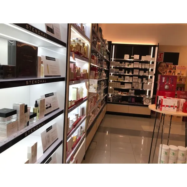 Perfumerías F A C I A L