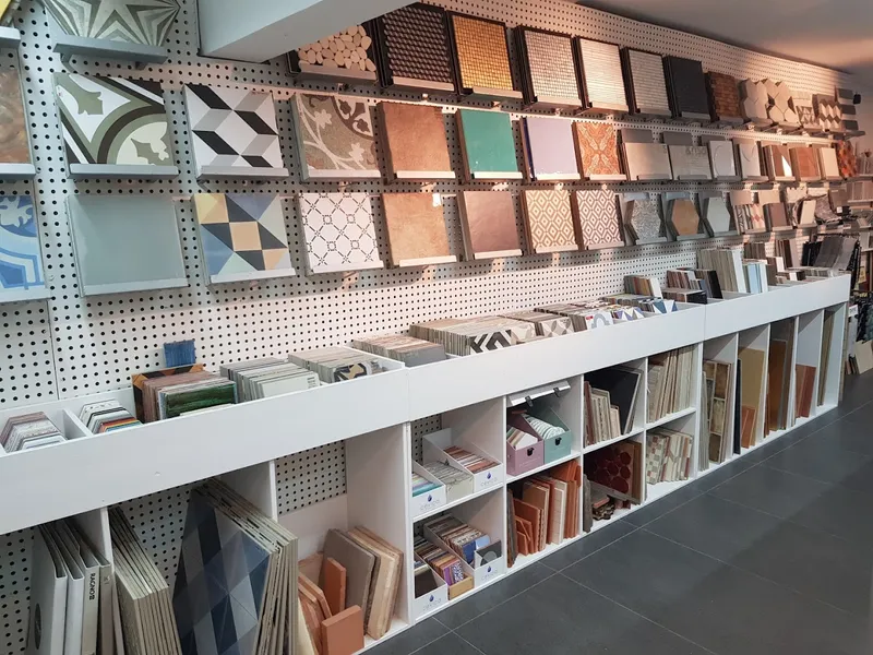 Tiles&Wood