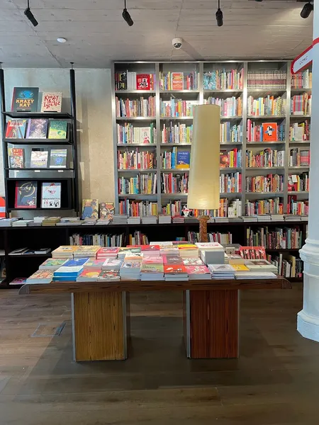 Llibreria Finestres d'Art i Còmic