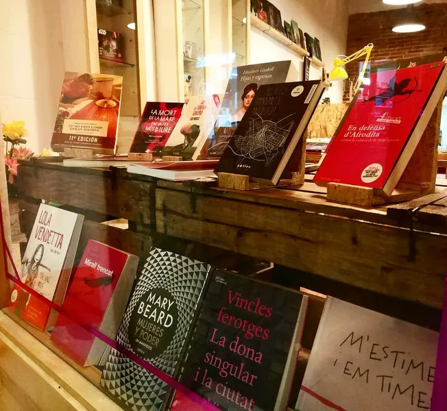 La Carbonera Espai de Llibres