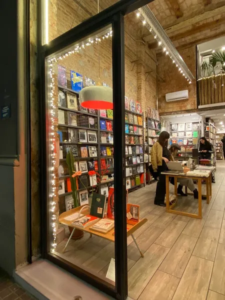 RESTORY, rare books for rare people