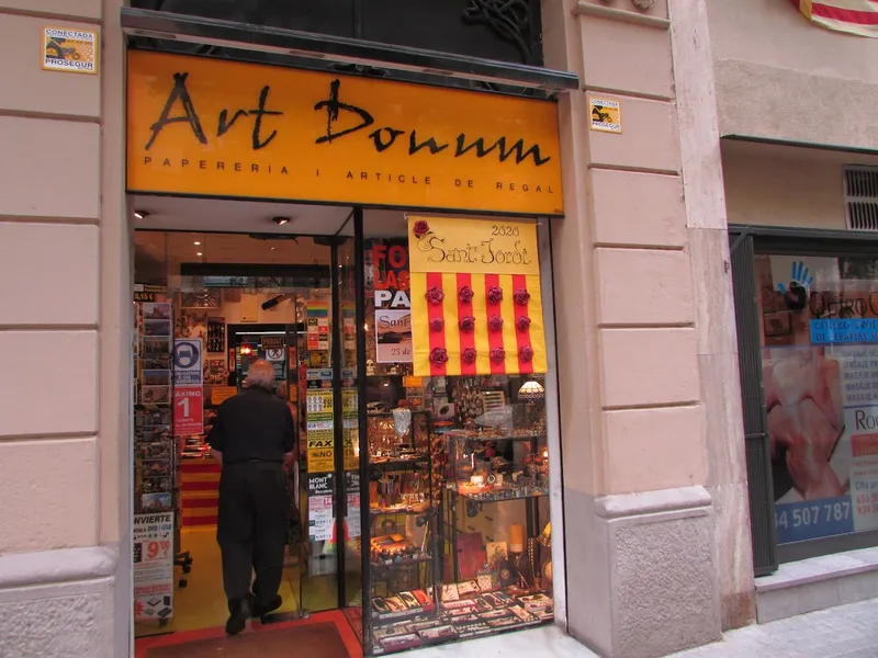 ART DONUM