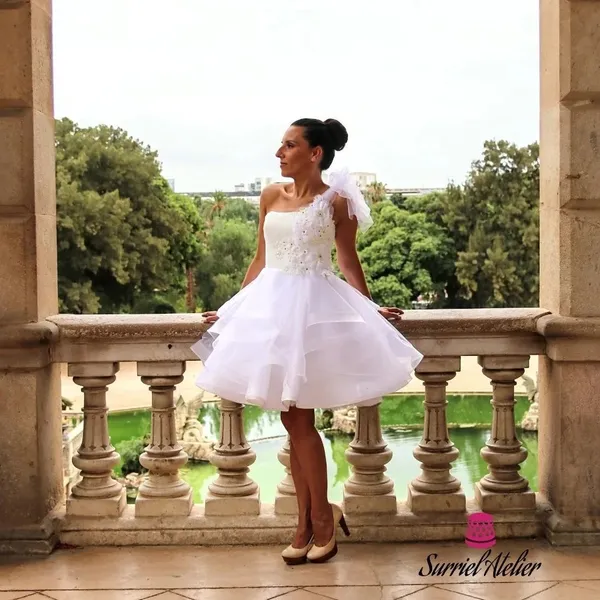 Eva Surriel Atelier • Modista Barcelona • Confección de vestidos de novias, invitada • Vestidos de novia (cita previa)