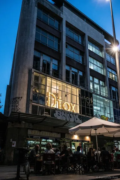 Dtox Hair Salon