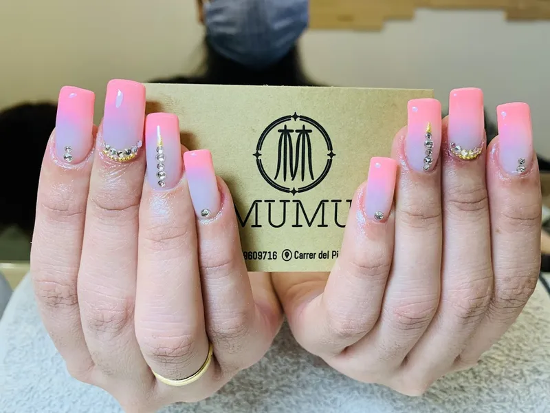 MUMU salón de uñas