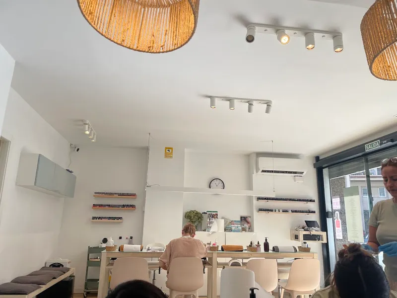 LuxyNails & Beauty Bar Santa Amelia