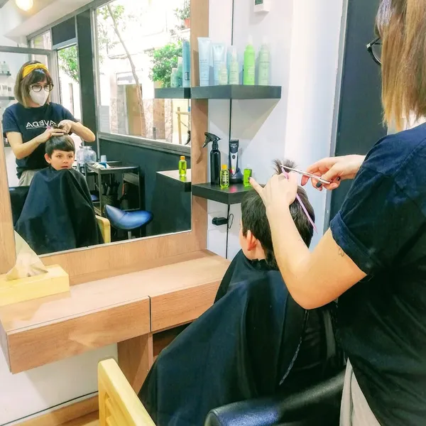 Clar Barcelona Peluquería Vegana