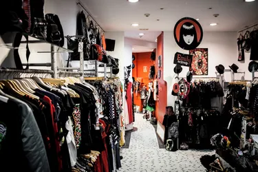Los 9 tiendas de camisetas de El Raval Barcelona
