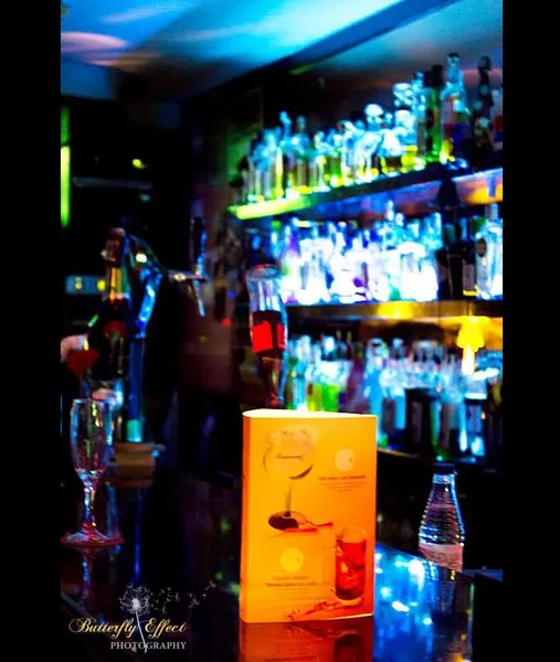 Disco Bar Joes