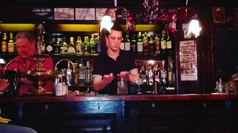 Ascensor Cocktail Bar