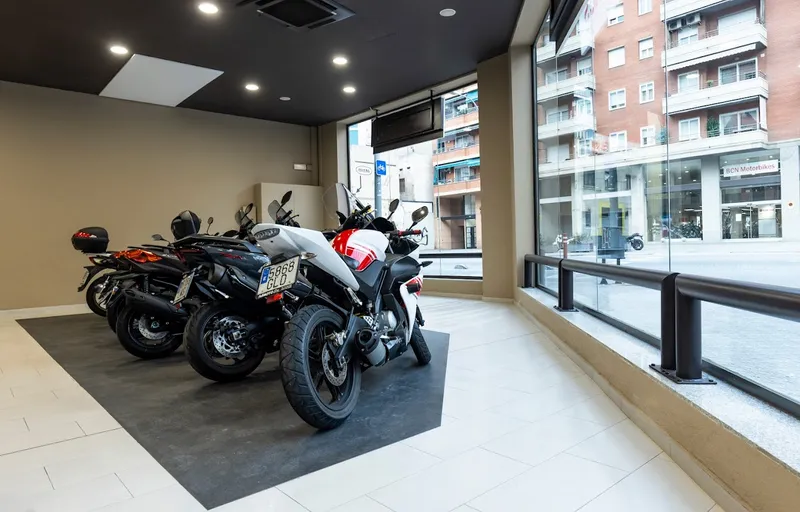 Taller Yamaha - Bcn Motorbikes - Carrer Aragó