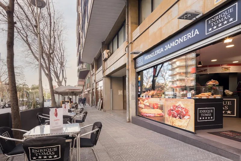 Enrique Tomás Sagrada Familia - Jamonería Gourmet