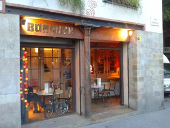 Los 21 bares de vinos de El born Barcelona