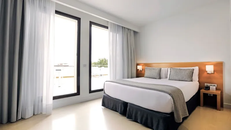 Hotel Arc La Rambla