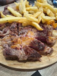 Los 8 restaurantes de Costillares Madrid