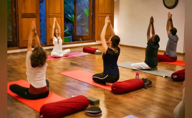 PILATES Y YOGA: ESPACIO DUNCAN